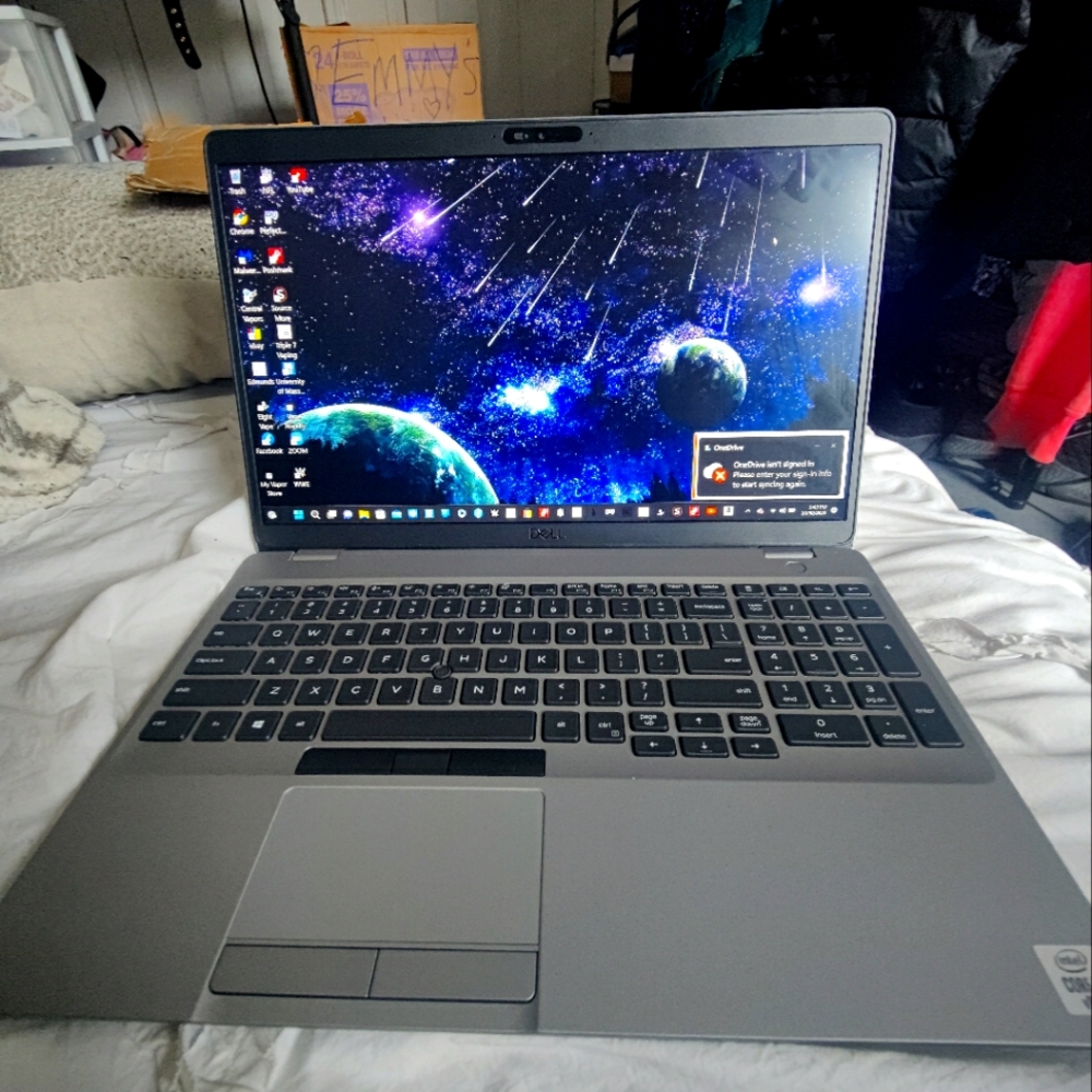 Dell Latitude 5510 10310U laptop